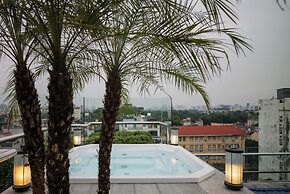 Le Jardin Hotel Haute Couture