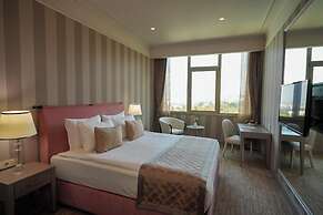 Kaya Izmir Thermal And Convention