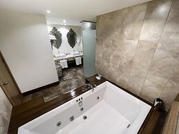 Kaya Izmir Thermal And Convention