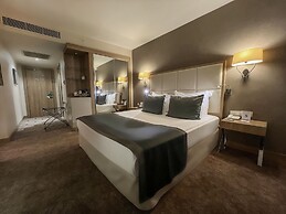 Kaya Izmir Thermal And Convention