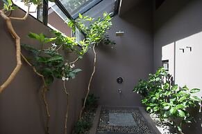 Vedana Lagoon Resort and Spa