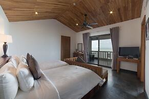 Vedana Lagoon Resort and Spa