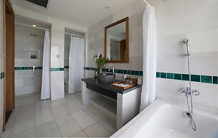 Vedana Lagoon Resort and Spa