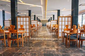 Vedana Lagoon Resort and Spa