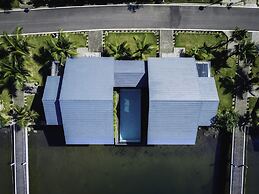 Vedana Lagoon Resort and Spa