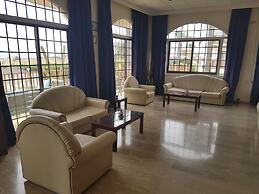 Cosmelenia Hotel Apartments