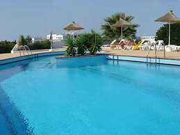 Golden Dream Apartments