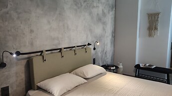 California Beach Hotel - Adults only