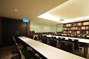 Holiday Inn Express Taipei Train Station by IHG