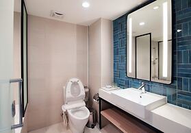 Holiday Inn Express Taipei Train Station by IHG