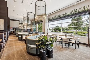 Sandman Hotel & Suites Calgary South