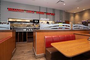 Sandman Hotel & Suites Calgary South