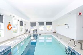 Sandman Signature Prince George Hotel