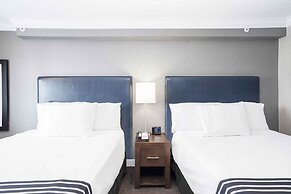 Sandman Signature Prince George Hotel