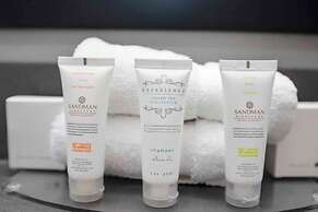 Sandman Signature Prince George Hotel