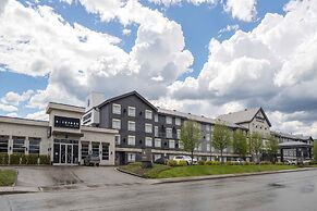 Sandman Signature Prince George Hotel