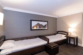 Sandman Signature Prince George Hotel