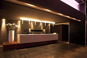 Le Germain Hotel Maple Leaf Square