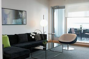 Le Germain Hotel Maple Leaf Square