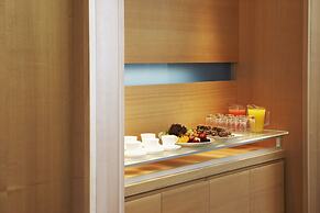 Le Germain Hotel Maple Leaf Square