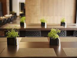 Le Germain Hotel Maple Leaf Square