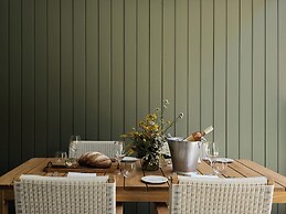 Bells at Killcare Boutique Hotel, Restaurant & Spa