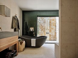 Bells at Killcare Boutique Hotel, Restaurant & Spa