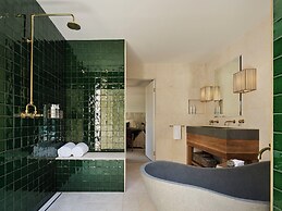 Bells at Killcare Boutique Hotel, Restaurant & Spa