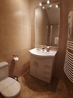 Tir-y-Coed Country House