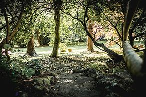 Tir-y-Coed Country House