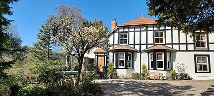 Tir-y-Coed Country House
