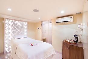 Lemon Tree Premier, Ulsoor Lake, Bengaluru