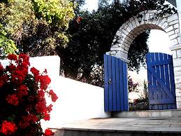 Hotel Helliniko - Adults Only