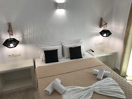 Vassiliki Rooms