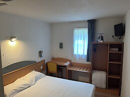 Brit Hotel Essentiel Millau