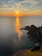 Lankanholmen Sea Cabins