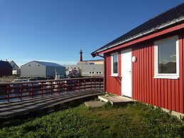 Lankanholmen Sea Cabins