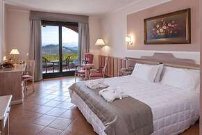 Hotel SantaMaria Langhe