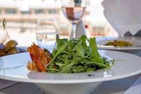 Kiani Beach Resort Family