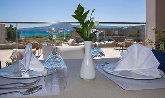 Kiani Beach Resort Family