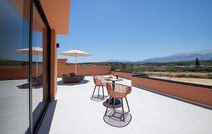 Kiani Beach Resort Family