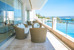 Kiani Beach Resort Family