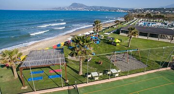 Kiani Beach Resort Family