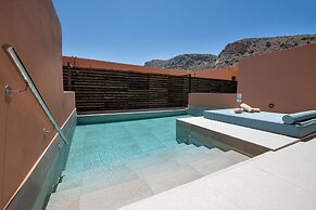 Kiani Beach Resort Family