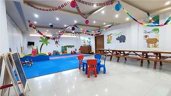Kiani Beach Resort Family