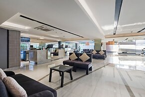 Golden Tulip Mandison Suites