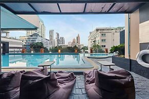 Golden Tulip Mandison Suites