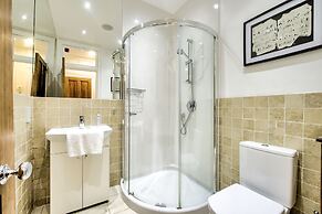 St Stephen Street Apartment