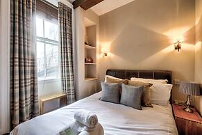 St Stephen Street Apartment