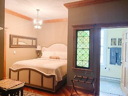 Galena Inn
